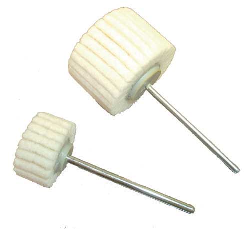 Wendt&trade; Mounted Mini Felt Polishing Flap wheels on 1/8