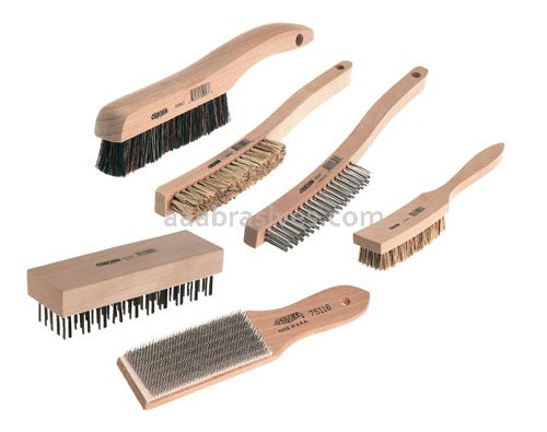 Osborn PLASTIC HANDLE ECONOMY SCRATCH BRUSH (5 X 14 ROW SS)#59909