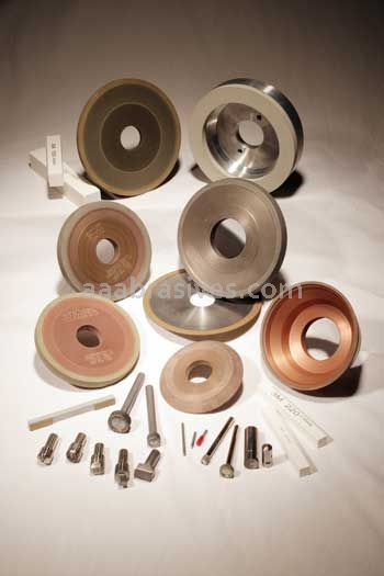 3M™ 7010525164 Resin Bond Diamond Wheels and Tools 1V1 4X1/2X1-1/4 X=3/8 V=20D220 654DJ