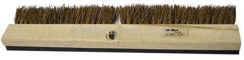 Weiler 44885 - 18" Driveway Coater with Squeegee, Palmyra Fill w/ 48" Wood Threaded Handle - 012382448851