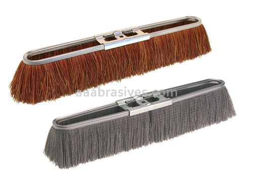Osborn 18" FINE STRIP BROOM (3-3/8" TL X FLAGGED SYNTHETIC)#52122