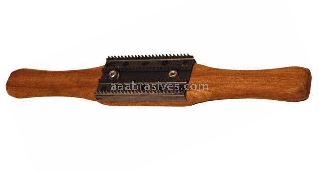 Osborn Buffing Rake W/ Wood Handle #47333
