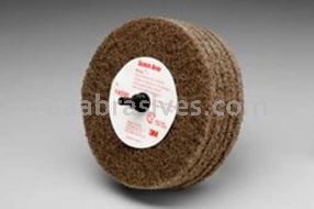 3M&trade; 7000120703 4 x 1-1/4 A/O MED C5-ZR Scotch-Brite&trade; Roloc&trade;+ D5 Cut and Polish Disc