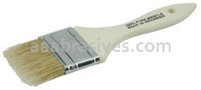 Weiler 40068 2" Chip & Oil Brush White Bristle 1-1/2" Trim Length Wood Handle
