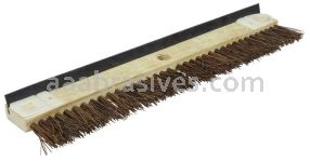 Weiler 73182 18" Driveway Coater with Squeegee Palmyra Fill