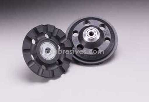 3M™ 7010362528 2 x 1/4-20 Roloc™ TR Internal D/F Cool Running Disc Pad 82974